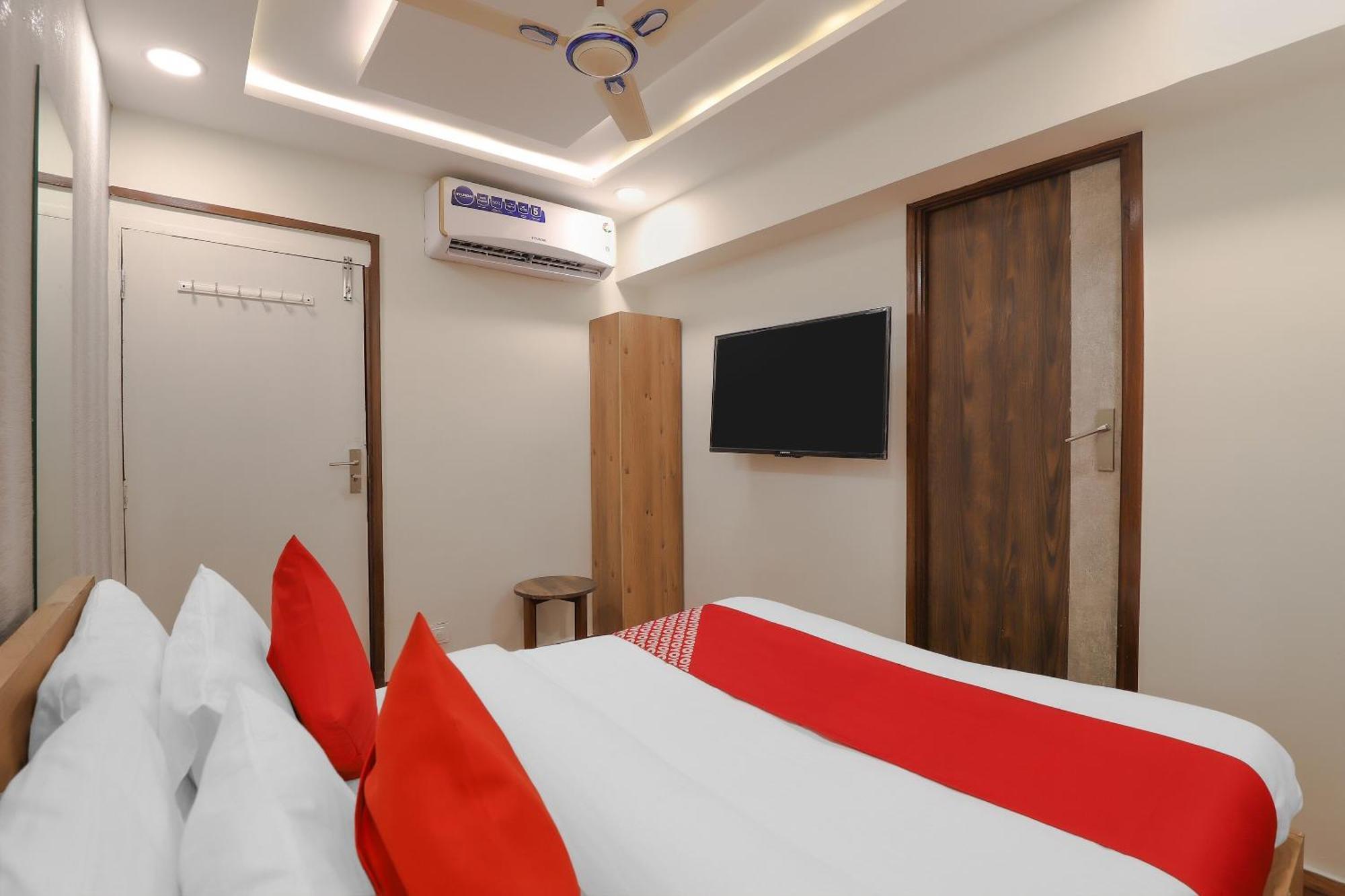 Oyo Hotel Shree Niwas Ahmadábád Exteriér fotografie
