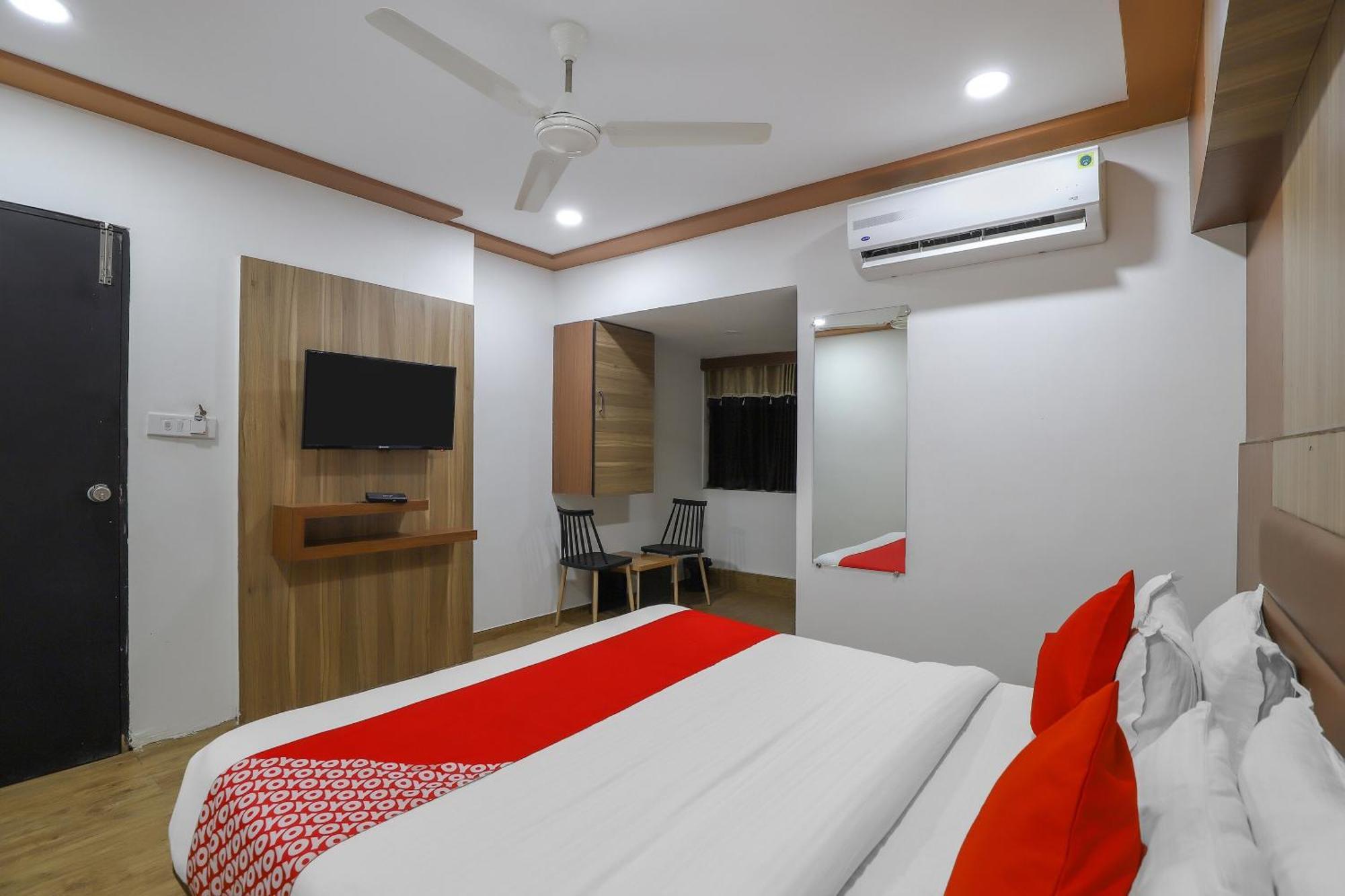 Oyo Hotel Shree Niwas Ahmadábád Exteriér fotografie